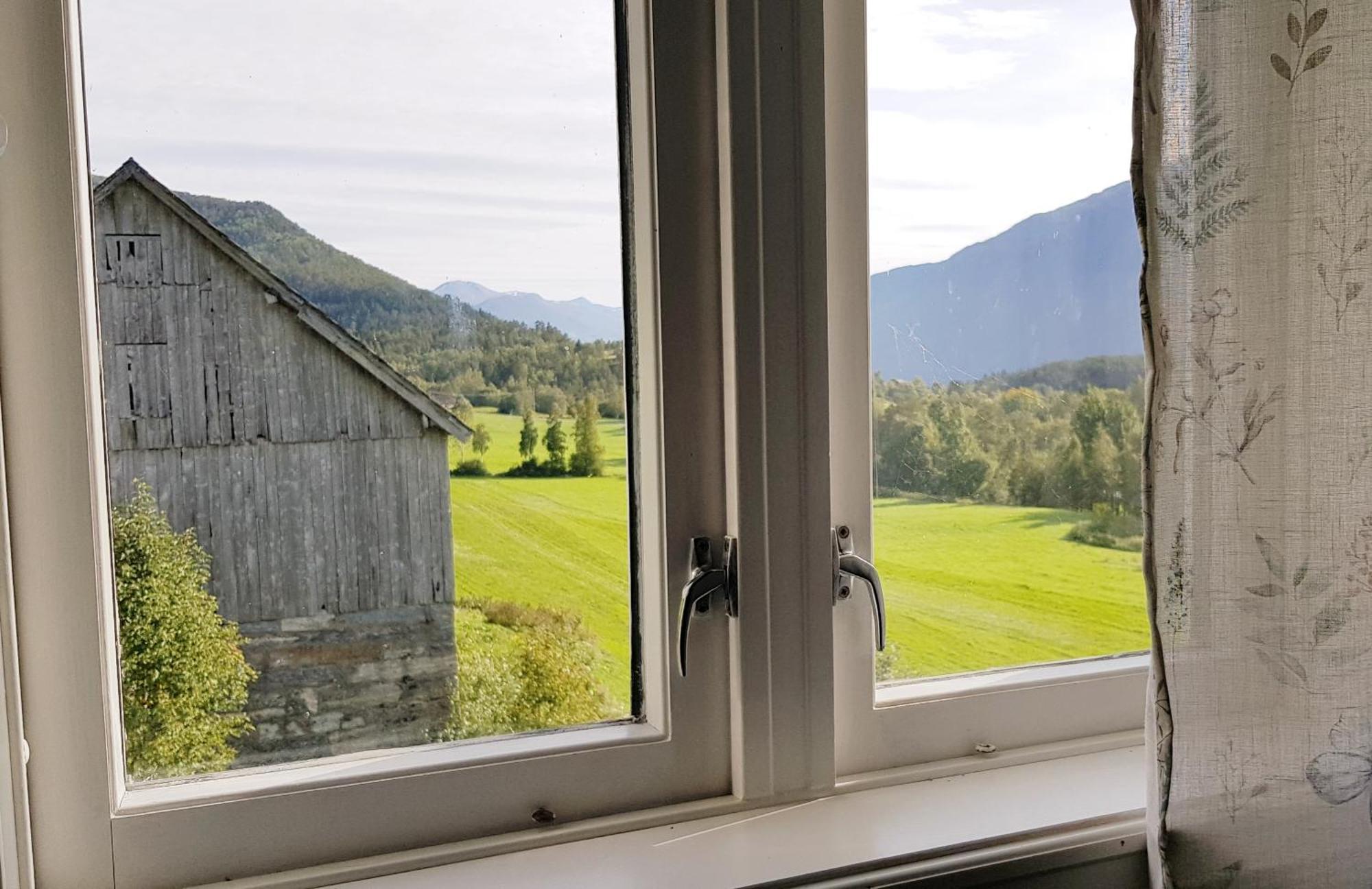 Heggjabygda Gjestegard, Nordfjordeid Szoba fotó