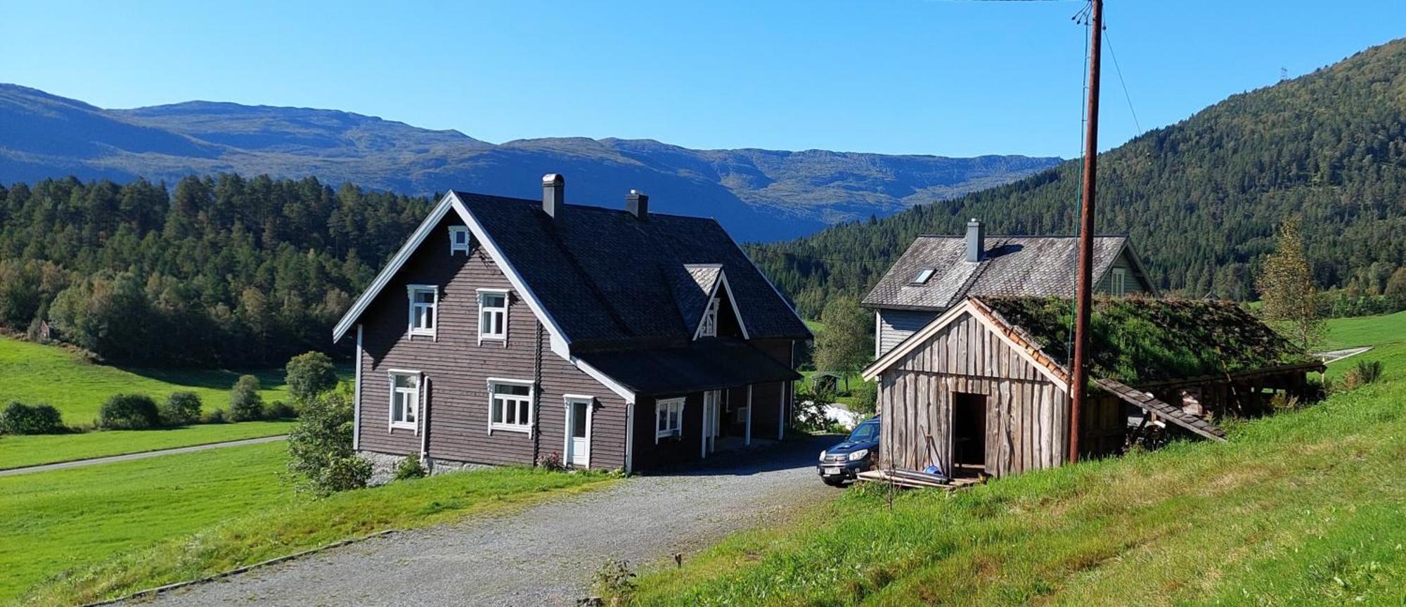 Heggjabygda Gjestegard, Nordfjordeid Kültér fotó